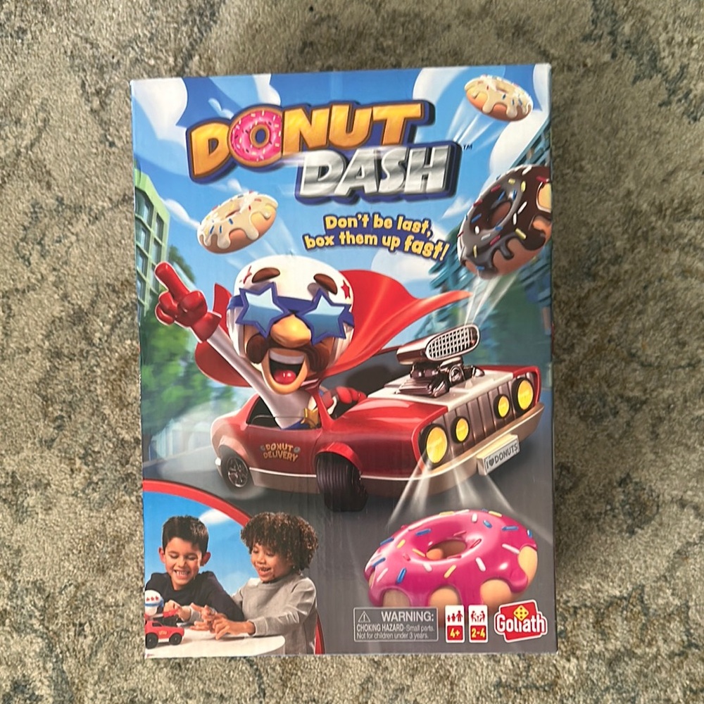 Goliath Donut Dash Game..(NWT)
